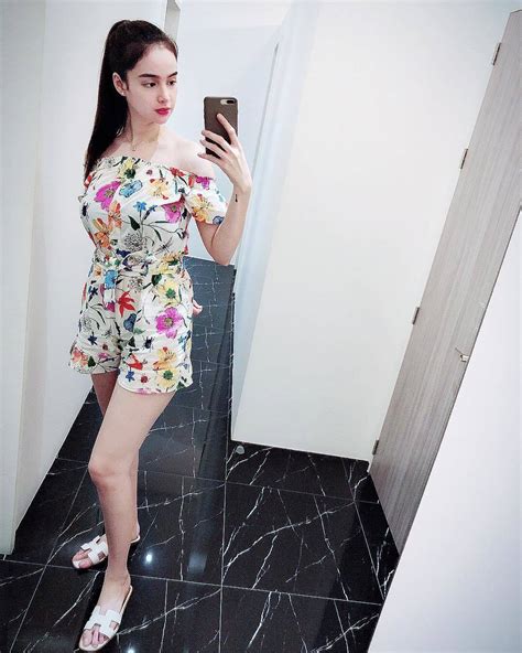 Kim Domingo posts sexy photos weeks after contracting COVID .